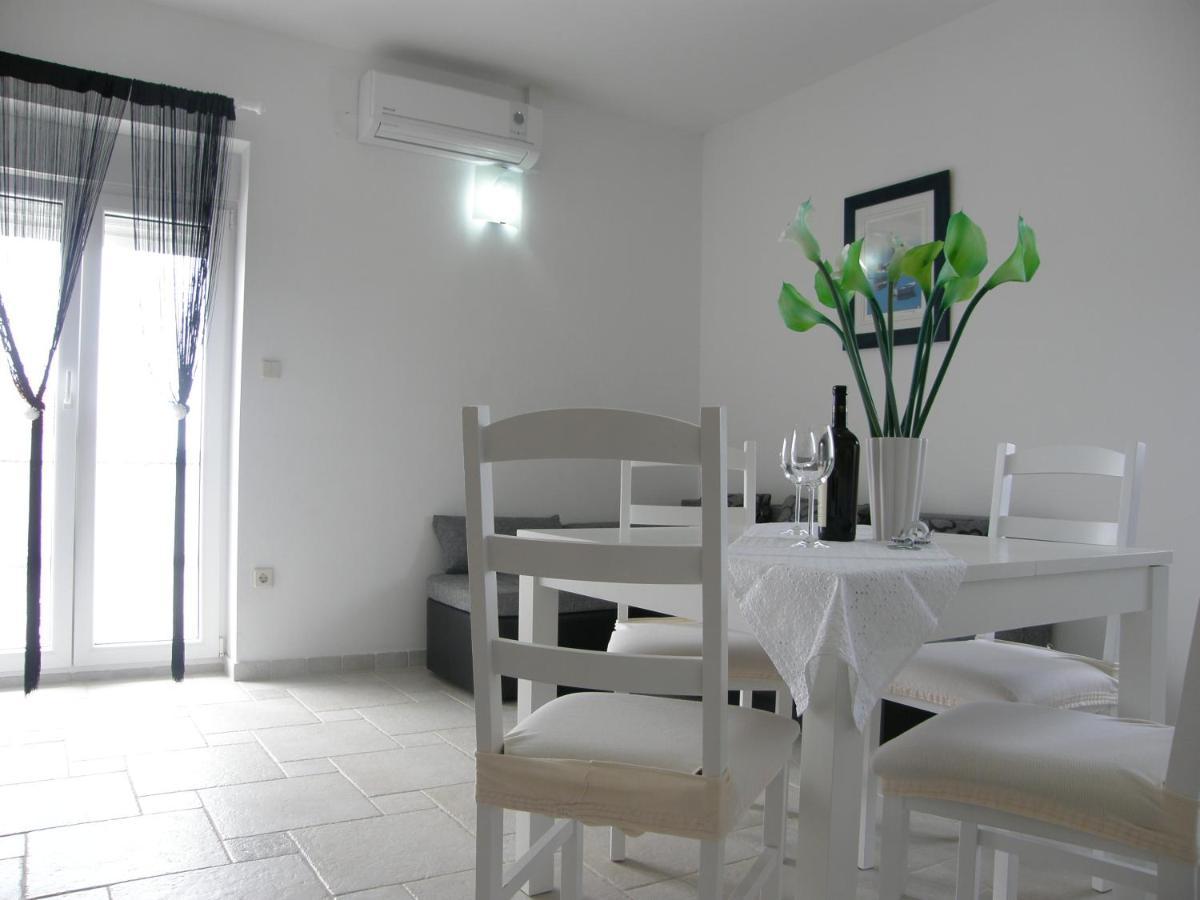 Apartments Belegrata Biograd Na Moru Pokój zdjęcie